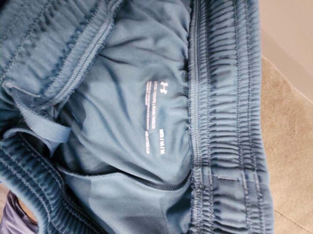 Under Armour Tech Graphic HeatGear Athletic Training Shorts - Picture 7 of 7